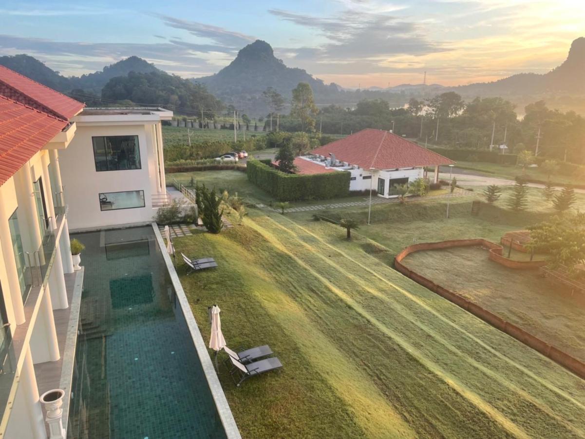 Viva Montane Hotel Ban Nong Chap Tao Exterior photo