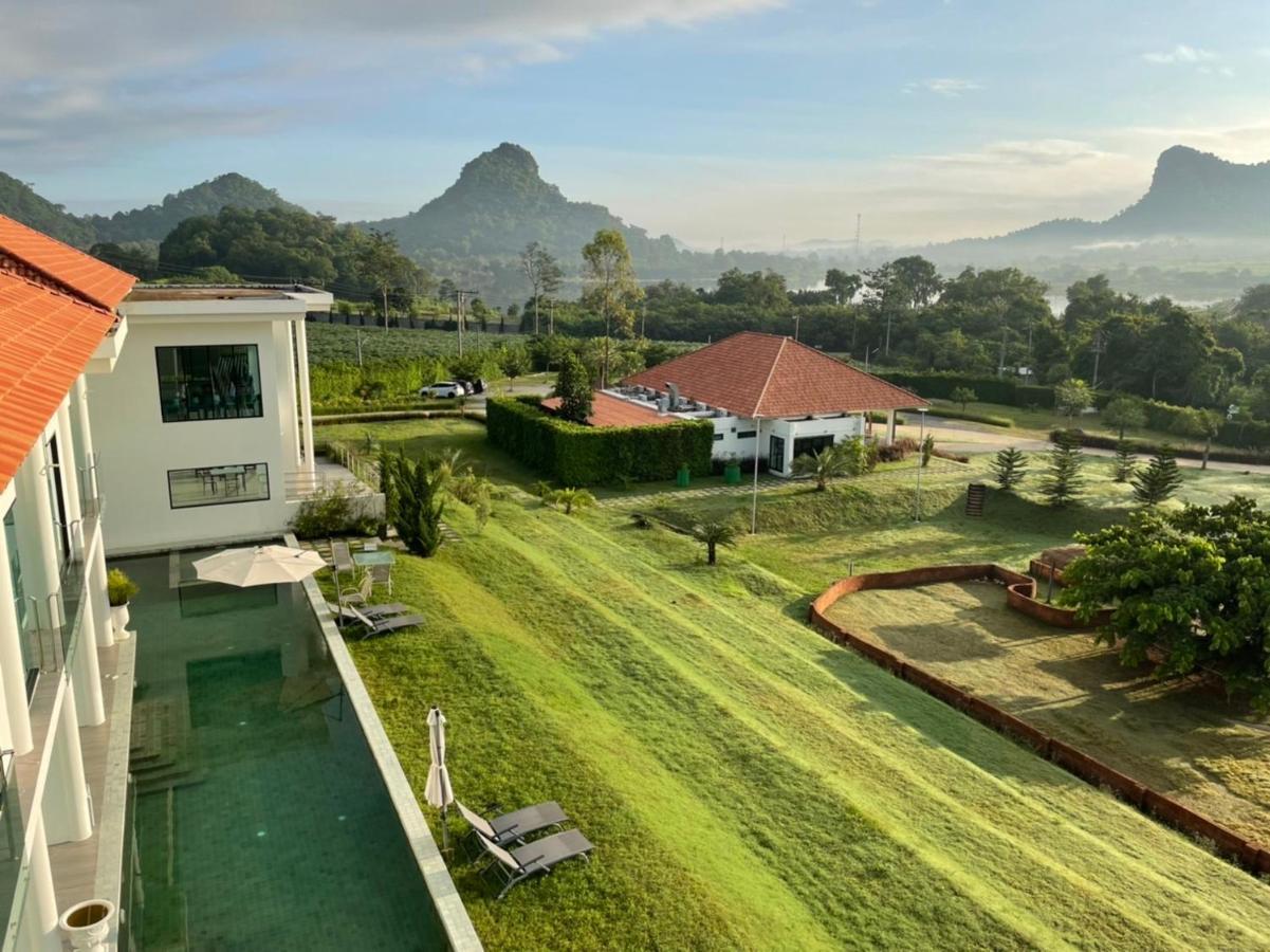 Viva Montane Hotel Ban Nong Chap Tao Exterior photo