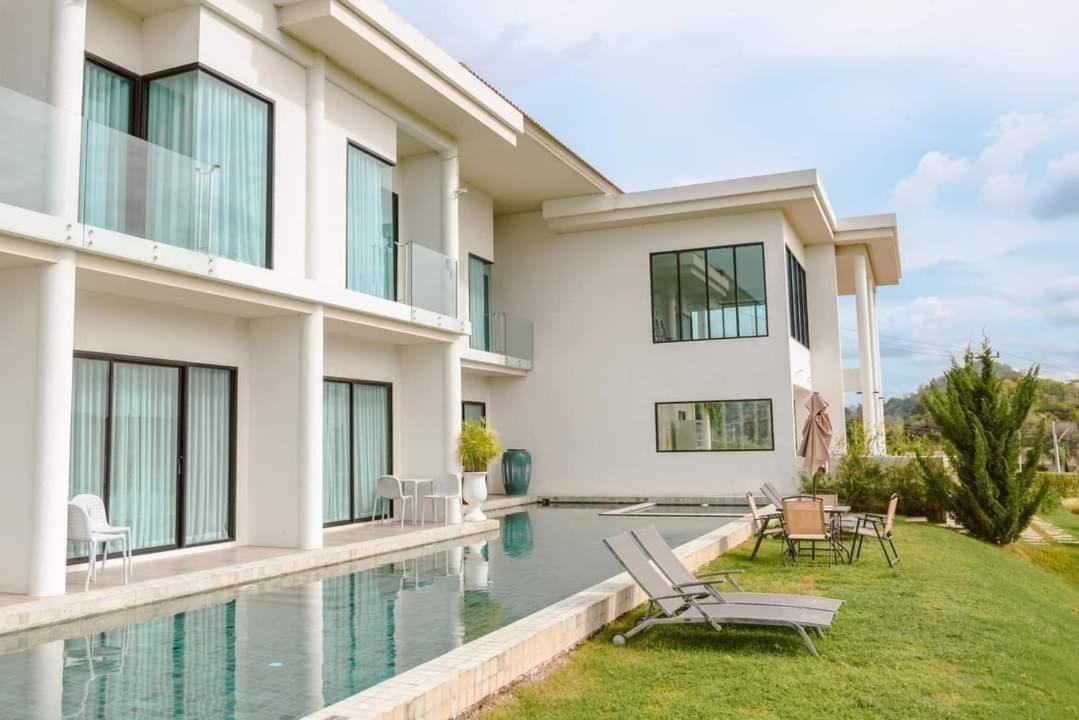 Viva Montane Hotel Ban Nong Chap Tao Exterior photo